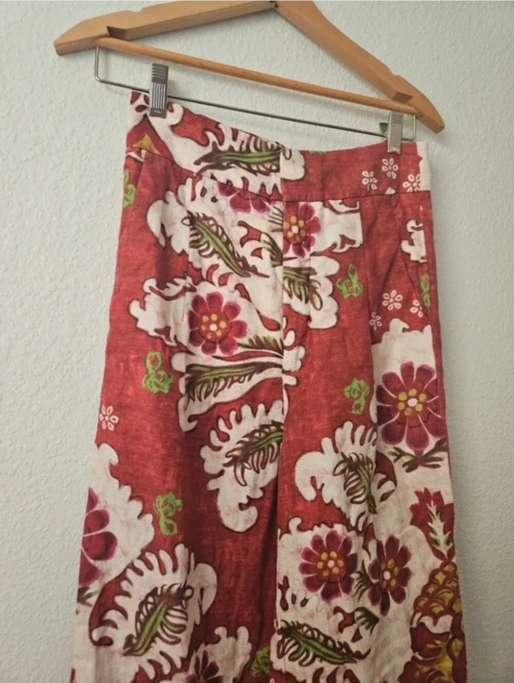 zara linen floral wide lsg pants . xsmall